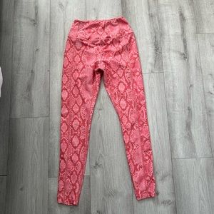 Fashion nova leggings